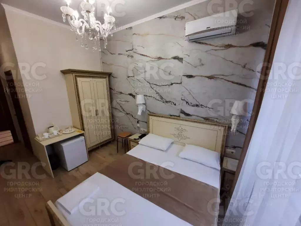 1-к кв. Краснодарский край, Сочи Гагарина мкр, ул. Чайковского, 7 ... - Фото 0