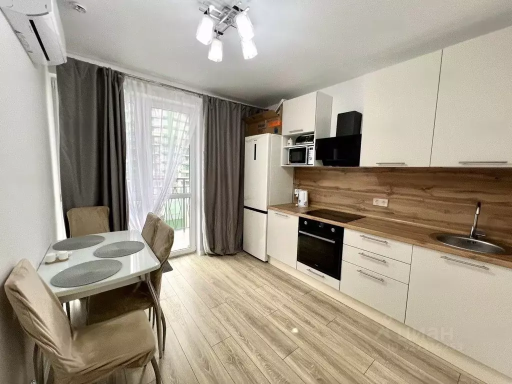 2-к кв. Краснодарский край, Сочи ул. Искры, 66/9к2 (51.0 м) - Фото 1