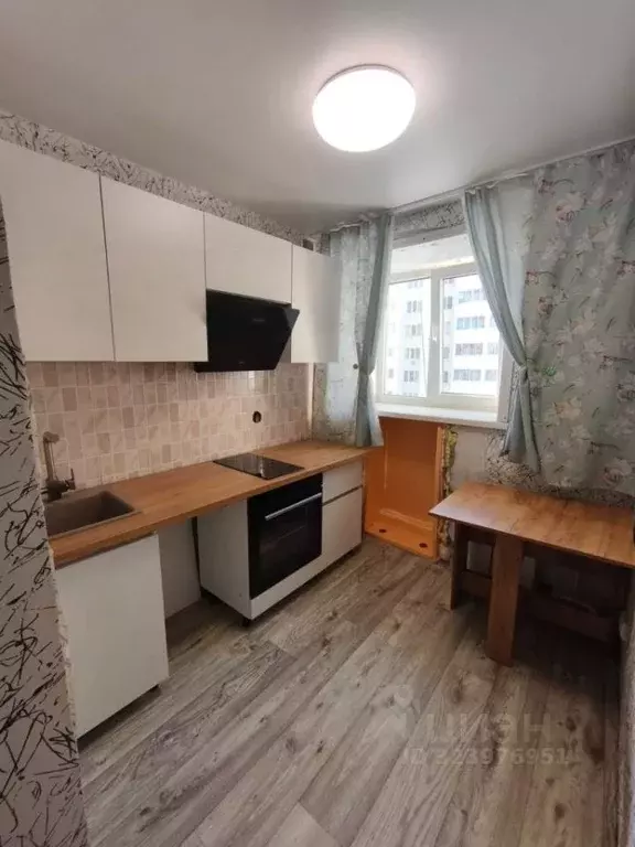 1-к кв. Алтайский край, Барнаул ул. 40 лет Октября, 5А (29.0 м) - Фото 1