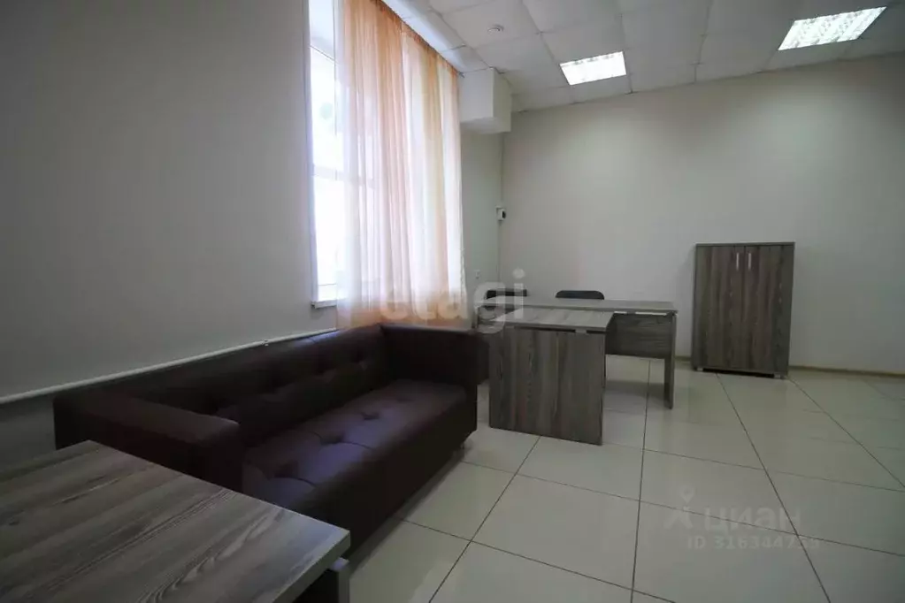 Офис в Ульяновская область, Ульяновск ул. Ефремова, 50 (41 м) - Фото 1