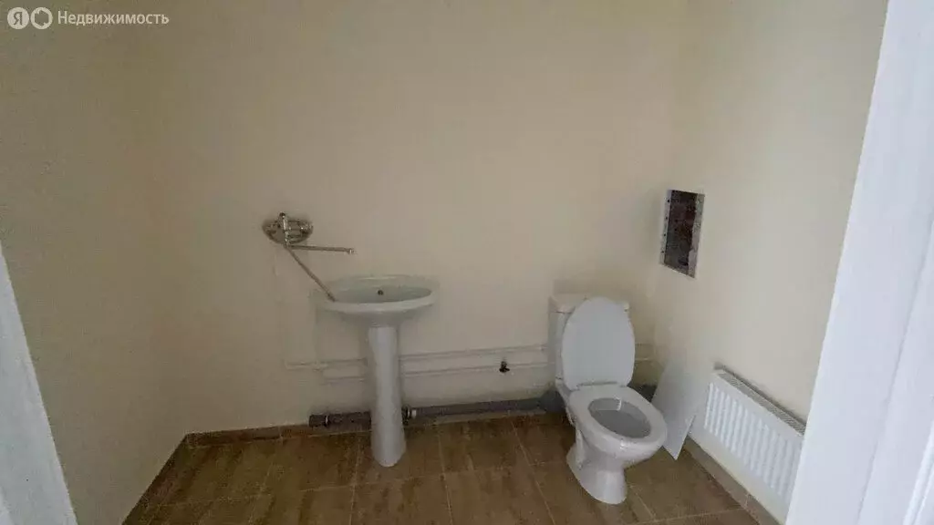 3-комнатная квартира: Екатеринбург, проспект Космонавтов, 26А (67 м) - Фото 2