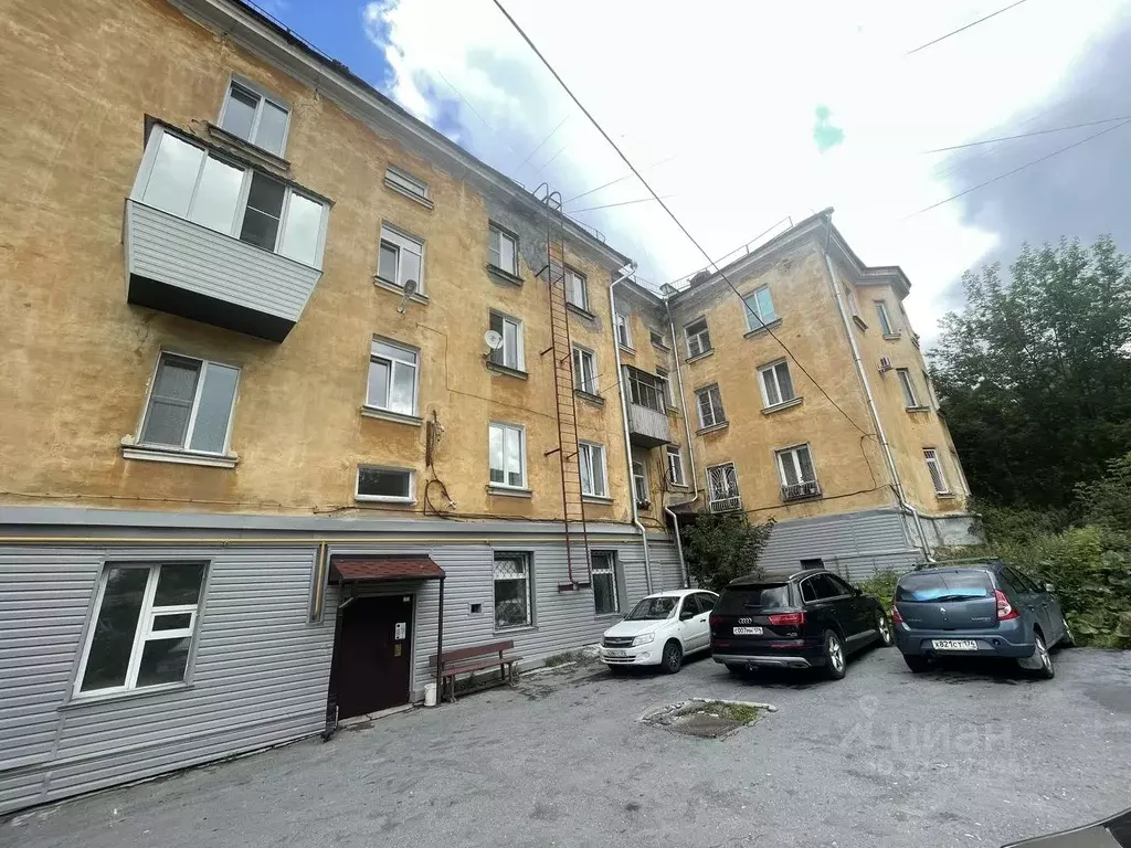 Помещение свободного назначения в Челябинская область, Златоуст ул. ... - Фото 1