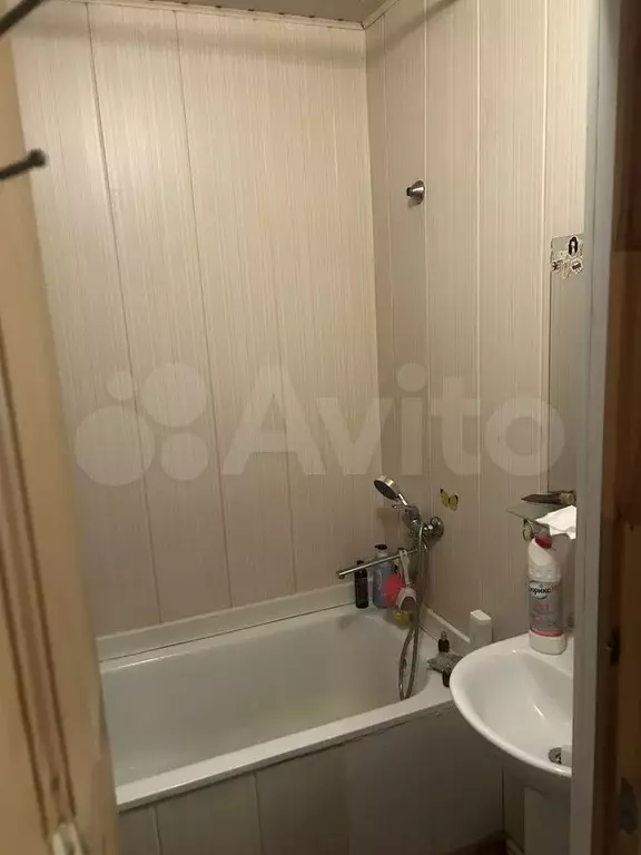 Комната 31 м в 1-к., 2/3 эт. - Фото 1