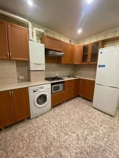 1-к кв. Белгородская область, Губкин ул. Петра Великого, 26 (30.1 м) - Фото 1