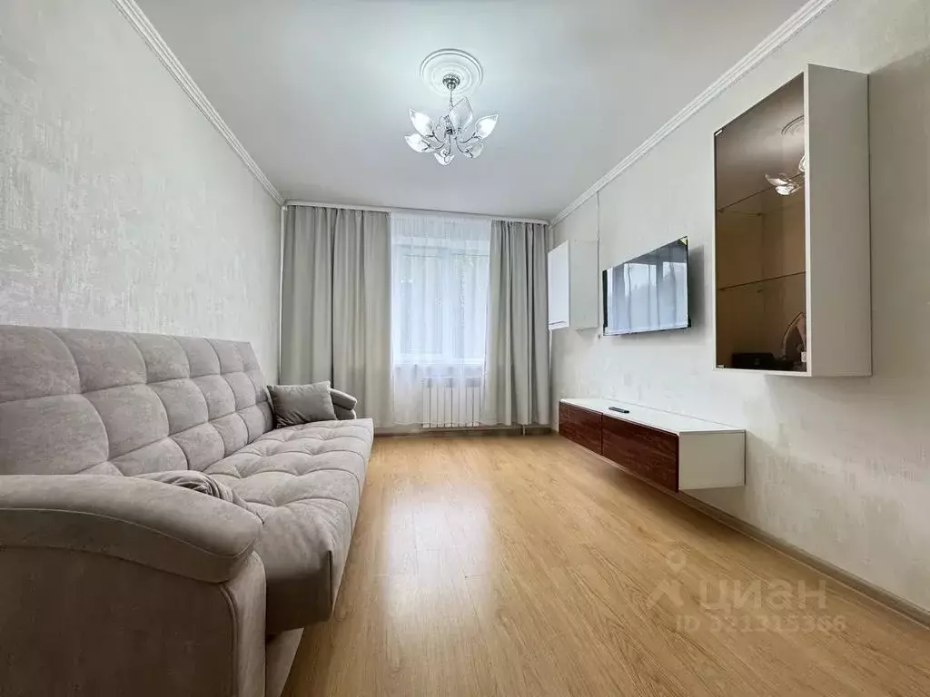 1-к кв. Чувашия, Чебоксары просп. Тракторостроителей, 59 (35.0 м) - Фото 2