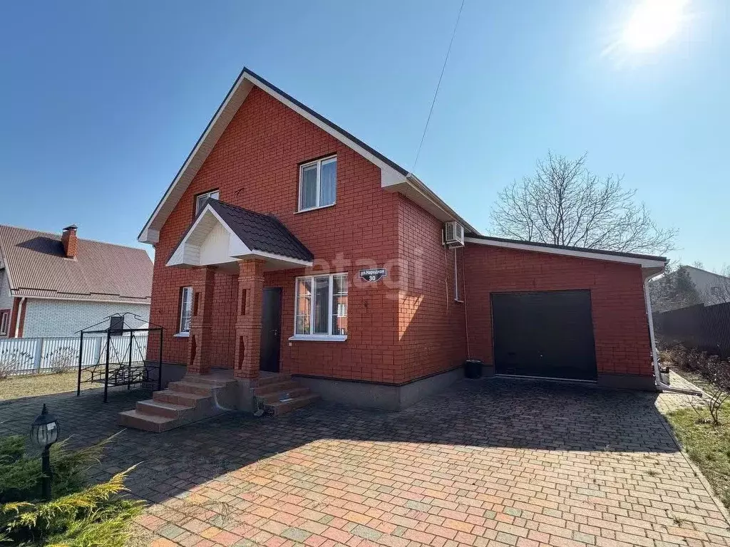 Дом в Белгородская область, Белгородский район, Тавровское с/пос, с. ... - Фото 1