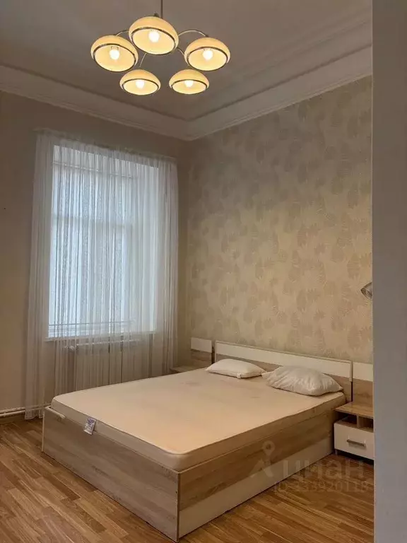 4-к кв. Крым, Симферополь ул. Крылова, 52 (90.0 м) - Фото 1