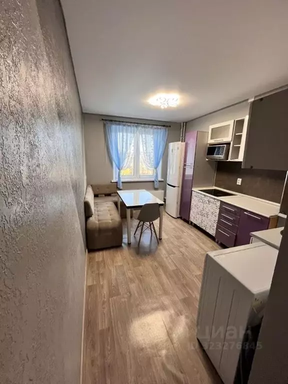 1-к кв. Челябинская область, Челябинск Набережная ул., 7Б (34.3 м) - Фото 1