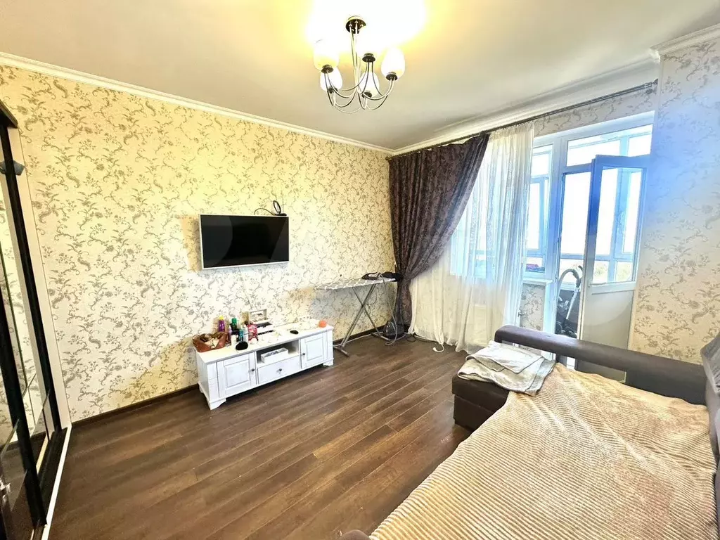 1-к. квартира, 41 м, 7/10 эт. - Фото 1