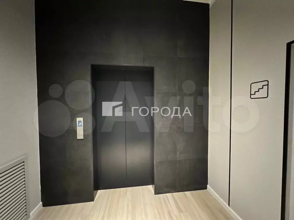 Продам торговое помещение, 92.5 м - Фото 0
