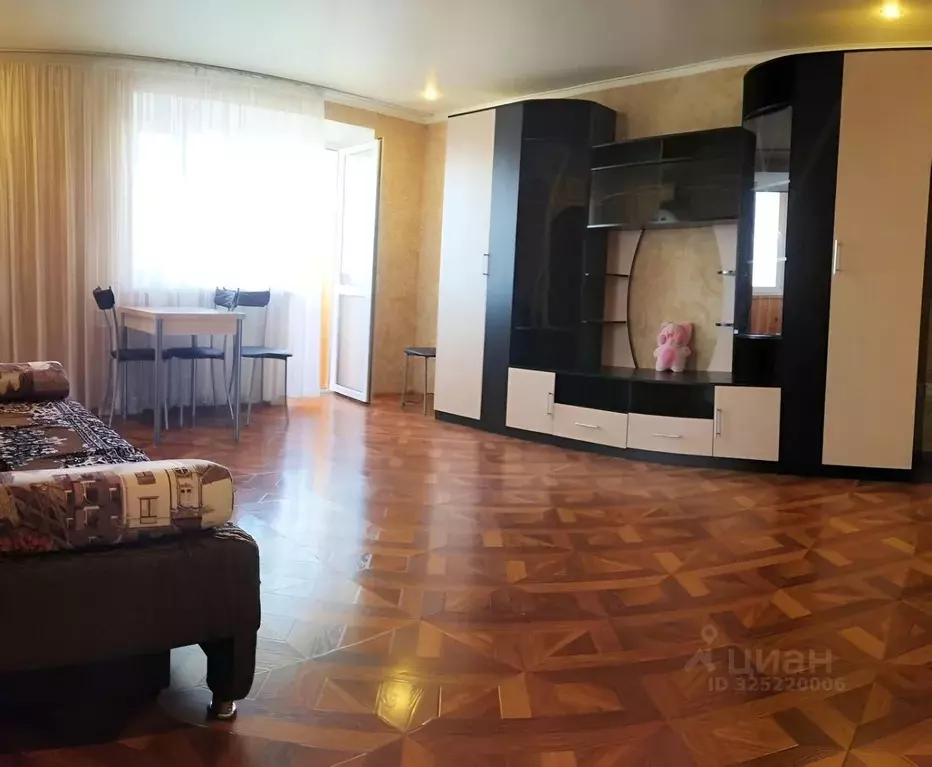 3-к кв. Ростовская область, Азов Азовский район, ул. Толстого, 102 ... - Фото 1