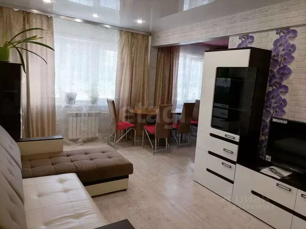 2-к кв. Иркутская область, Ангарск 6-й мкр, 2 (45.0 м) - Фото 1