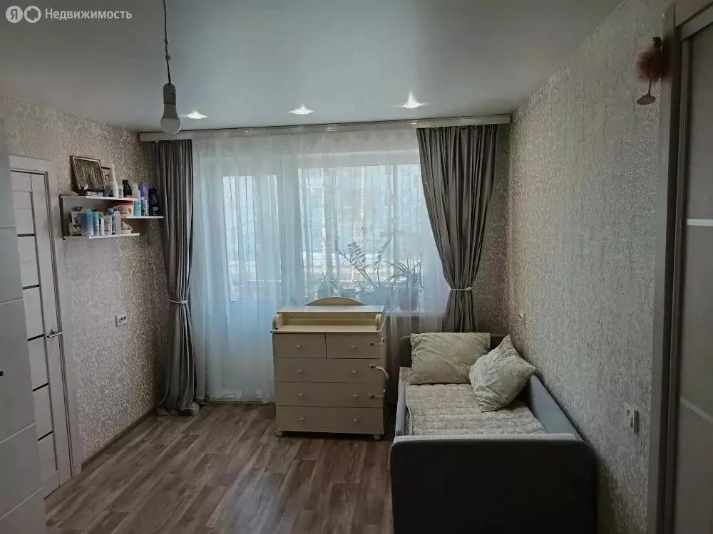 2-комнатная квартира: Нижний Новгород, улица Бориса Корнилова, 5к1 ... - Фото 2