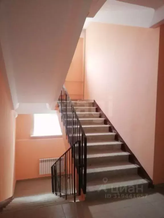 1-к кв. Курская область, Курск ул. 2-я Агрегатная, 57А (50.75 м) - Фото 1