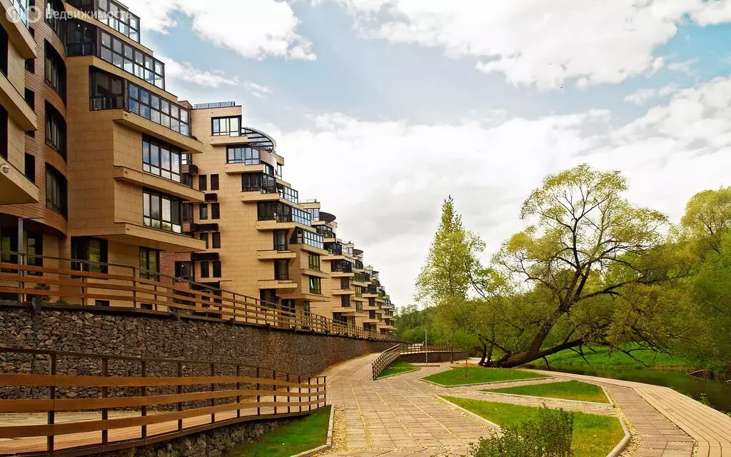 3-комнатная квартира: Химки, микрорайон Новогорск, Заречная улица, 4к1 ... - Фото 1