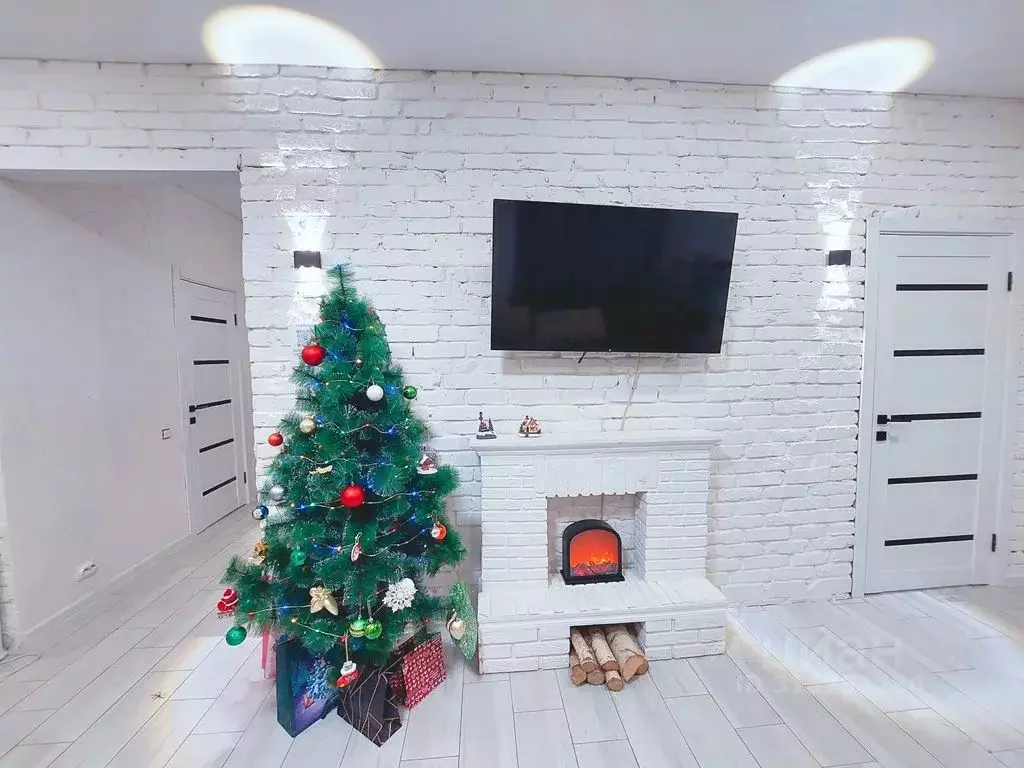 Дом в Татарстан, Казань ул. Новостройки, 23 (50 м) - Фото 1