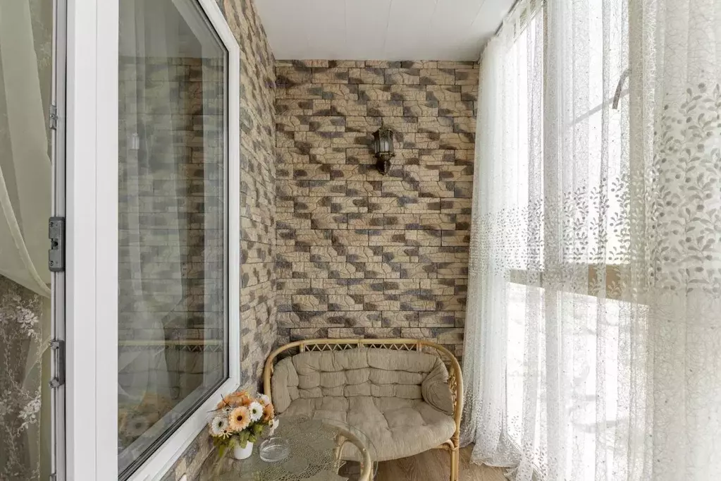 3-к кв. Алтайский край, Барнаул Взлетная ул., 115 (84.0 м) - Фото 1