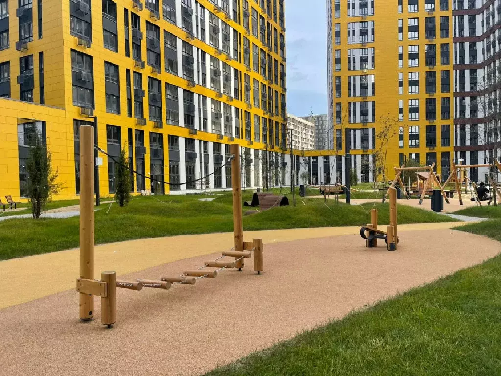 Продается 3-комнатная квартира - Фото 1