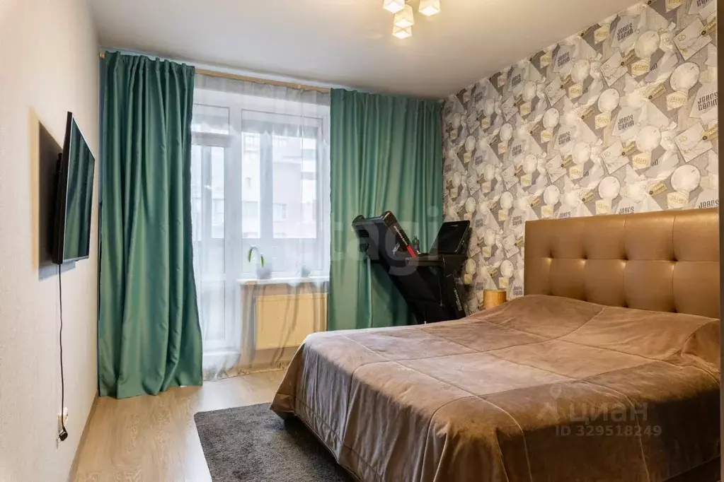 2-к кв. Санкт-Петербург ул. Адмирала Трибуца, 10 (66.1 м) - Фото 0