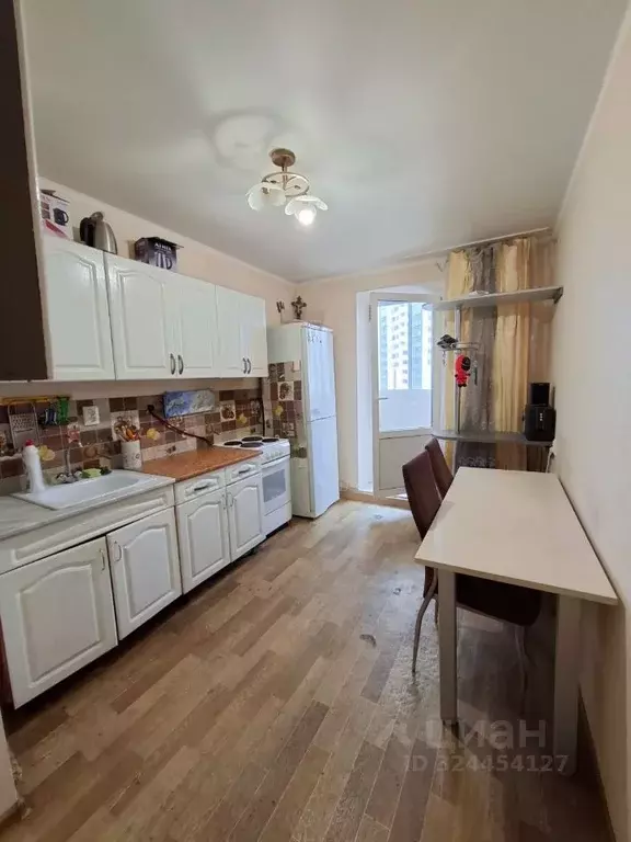 1-к кв. Татарстан, Набережные Челны ул. Виктора Полякова, 20А (37.0 м) - Фото 1