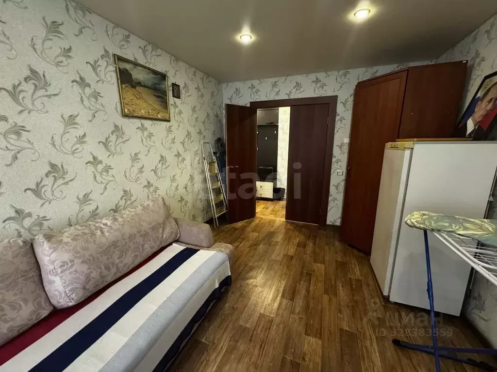 3-к кв. Тюменская область, Тюмень 6-й мкр, ул. Валерии Гнаровской, 5 ... - Фото 1