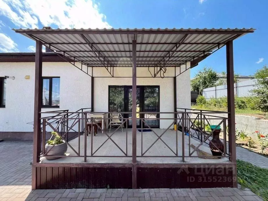 Дом в Крым, Симферопольский район, с. Урожайное ул. Таврическая, 1 ... - Фото 1