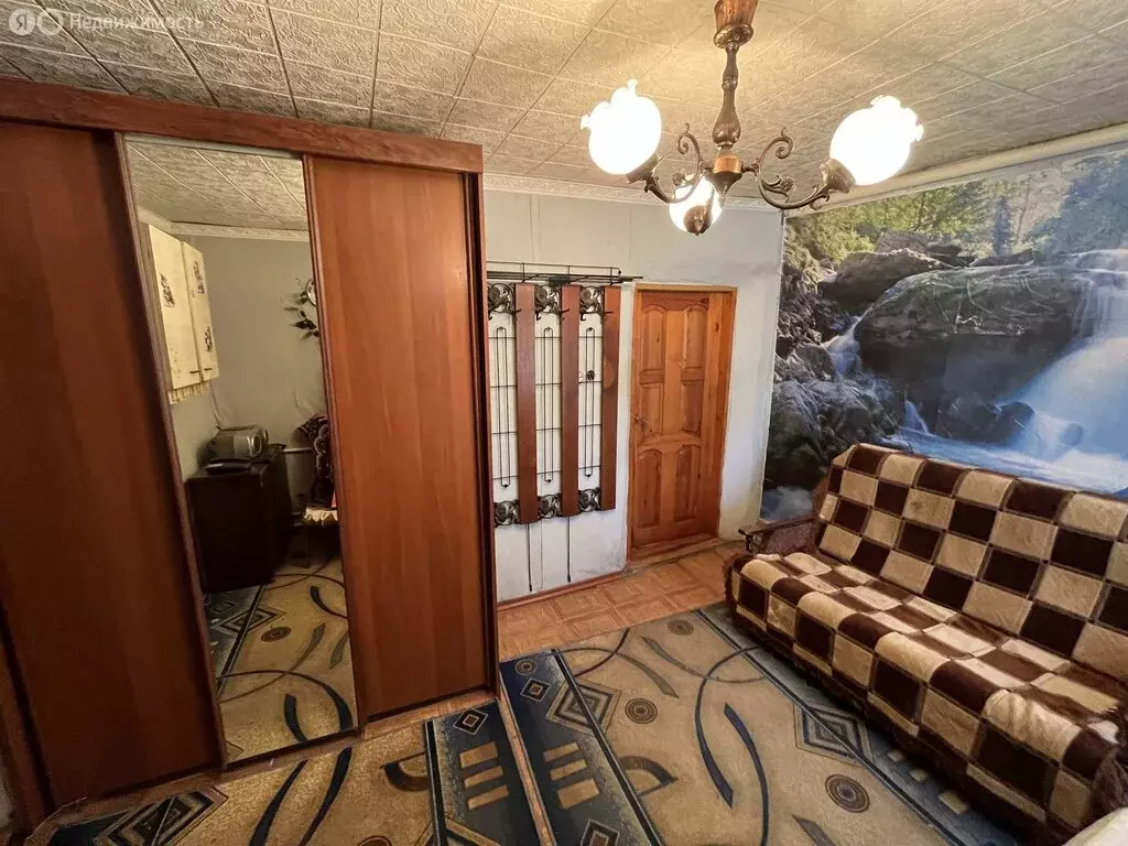 Дом в посёлок городского типа Красносельский, Окружная улица (70.4 м) - Фото 1