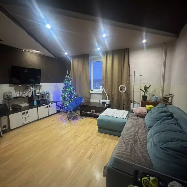 3-к кв. Московская область, Клин Клин-5 городок, ул. Центральная, 75 ... - Фото 1