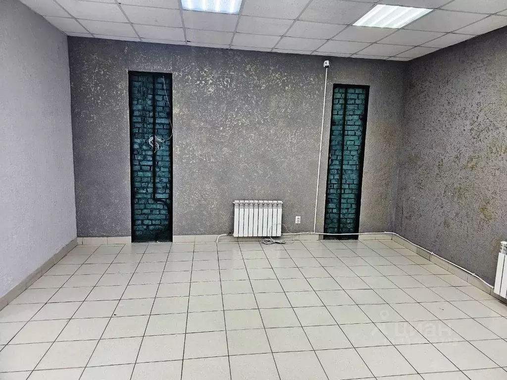 Помещение свободного назначения в Чувашия, Чебоксары бул. Юности, 3 ... - Фото 1