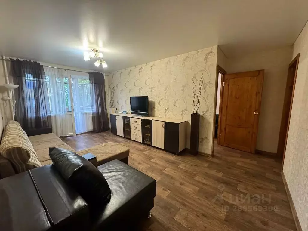 2-к кв. Башкортостан, Уфа Интернациональная ул., 105 (45.0 м) - Фото 1