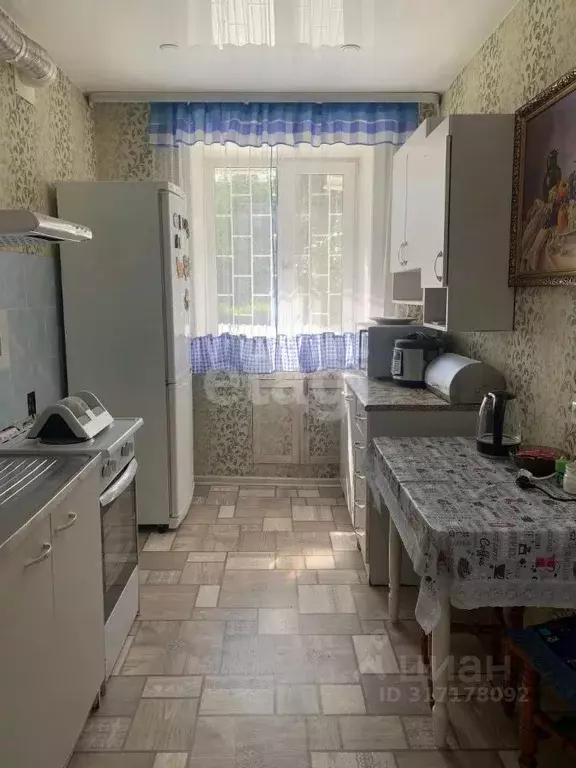 3-к кв. Амурская область, Райчихинск Комсомольская ул., 11 (63.6 м) - Фото 0