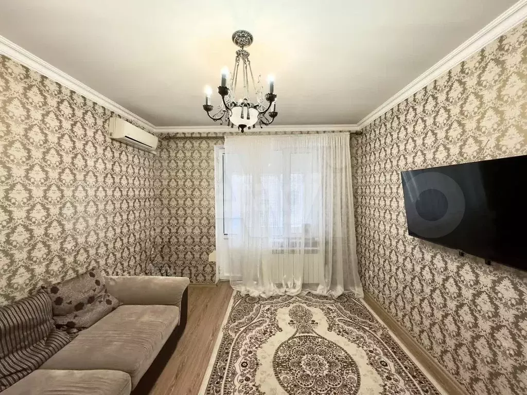 2-к. квартира, 60 м, 7/7 эт. - Фото 0