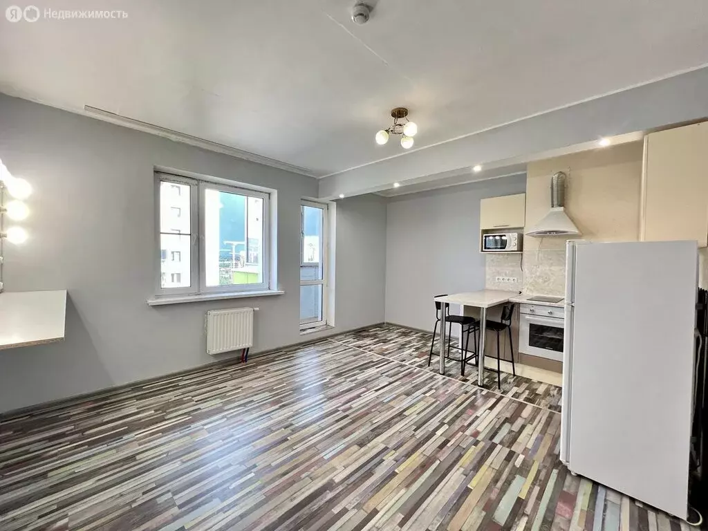 Квартира-студия: Казань, улица Рауиса Гареева, 109 (31.4 м) - Фото 1