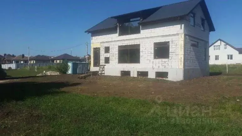 Дом в Белгородская область, Белгородский район, Тавровское с/пос, с. ... - Фото 1