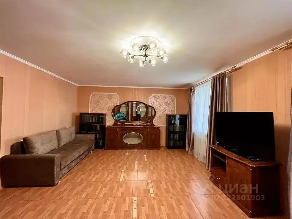 3-к кв. Татарстан, Казань ул. 2-я Азинская, 1В (100.0 м) - Фото 1