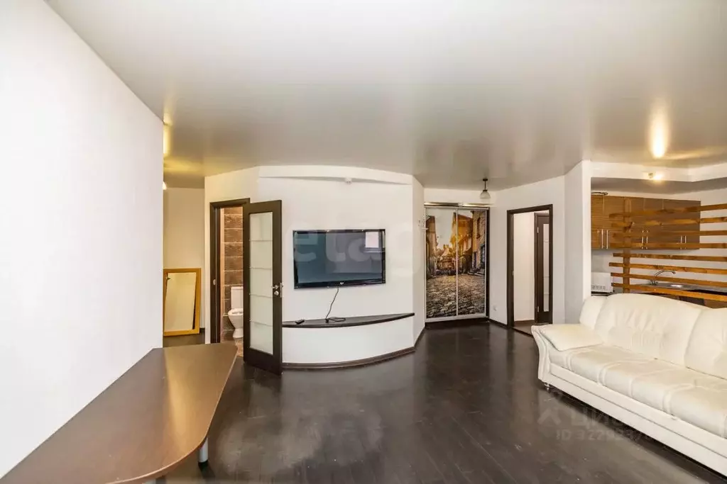 Помещение свободного назначения в Ханты-Мансийский АО, Сургут ул. ... - Фото 1