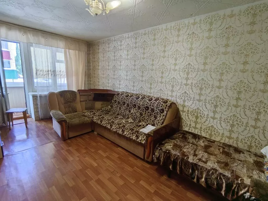 1-к кв. Башкортостан, Ишимбай Геологическая ул., 51 (30.0 м) - Фото 1