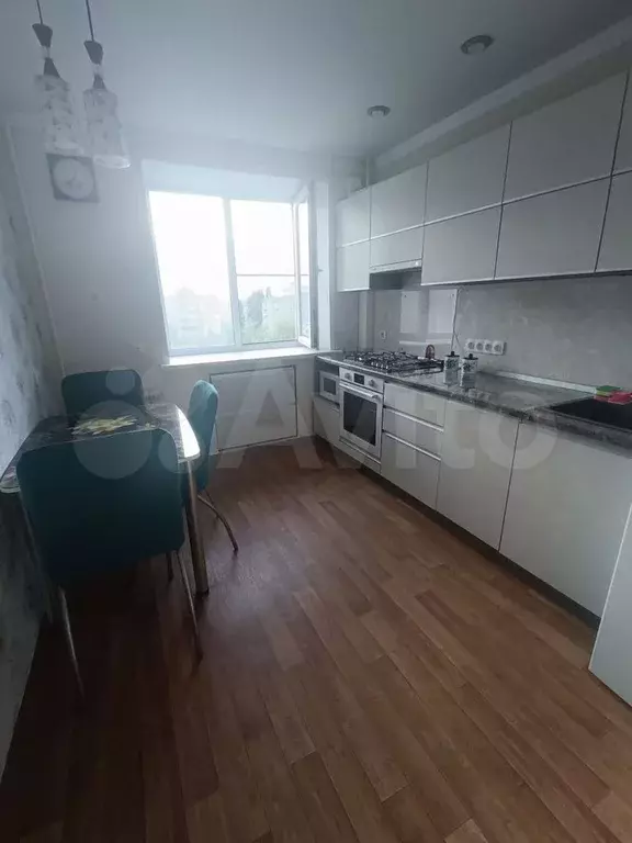 3-к. квартира, 60,9 м, 8/9 эт. - Фото 0