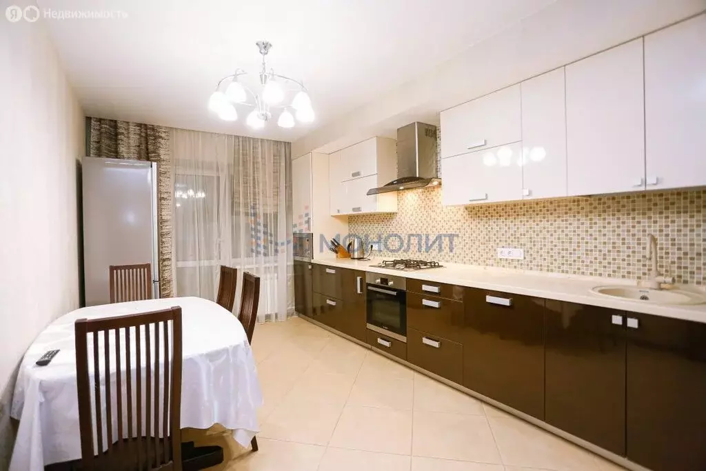 2-комнатная квартира: Нижний Новгород, улица Бориса Панина, 7к3 (77.2 ... - Фото 1