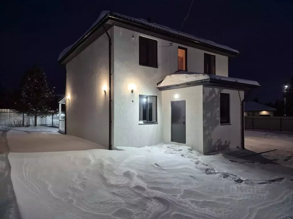 Дом в Свердловская область, Полевской муниципальный округ, с. ... - Фото 1