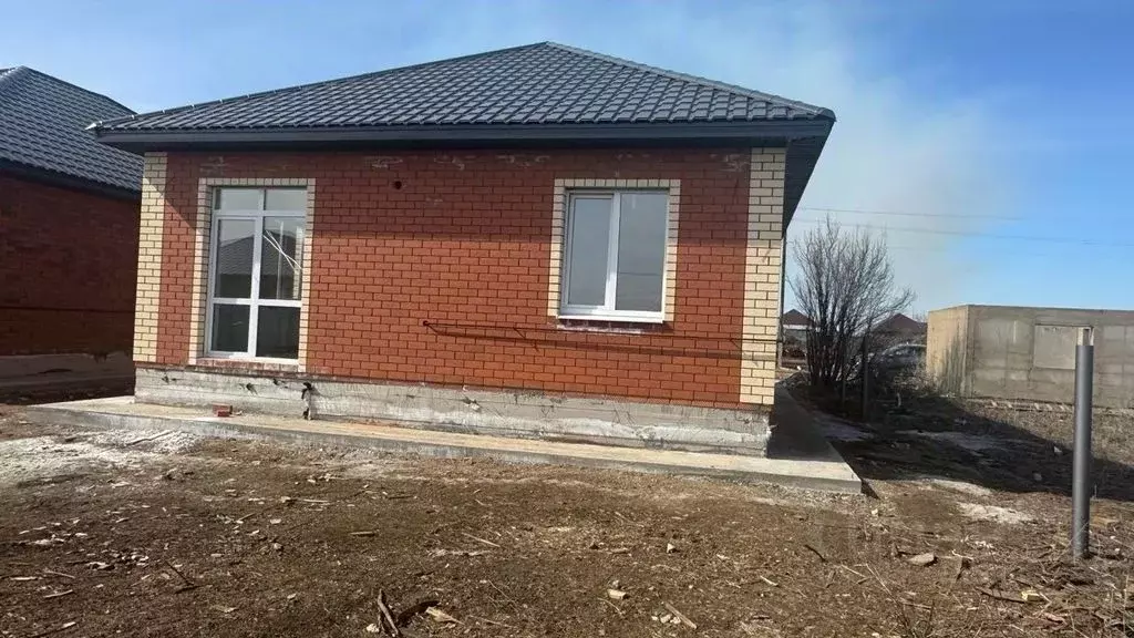 Дом в Оренбургская область, Оренбургский район, Южноуральский ... - Фото 1