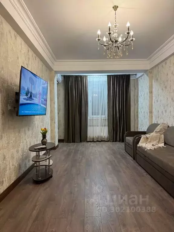 2-к кв. Дагестан, Каспийск просп. М. Омарова, 7 (86.0 м) - Фото 1