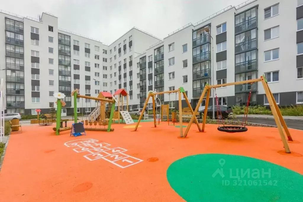 Студия Свердловская область, Екатеринбург ул. Евгения Савкова, 44Б/2 ... - Фото 0