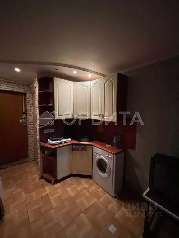 Студия Тюменская область, Тюмень Тарманы мкр, ул. Малышева, 24 (11.5 ... - Фото 1