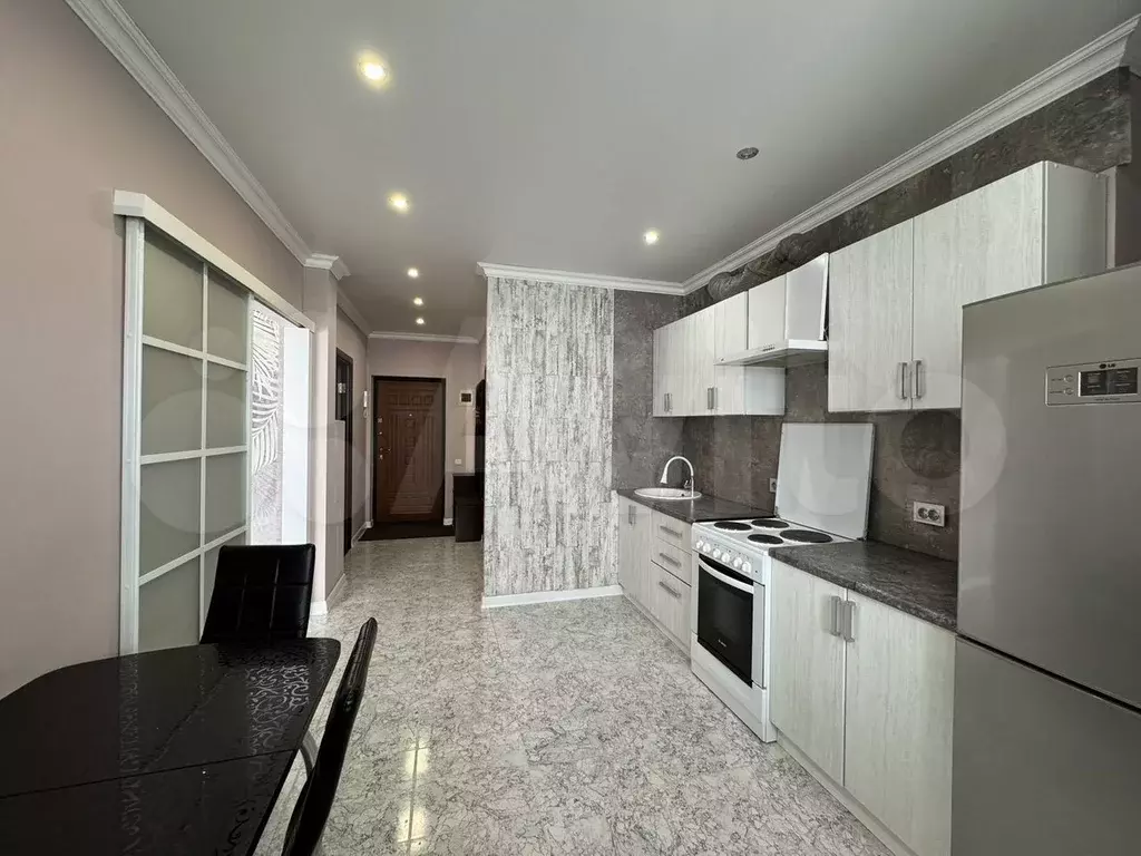 1-к. квартира, 50 м, 14/17 эт. - Фото 1