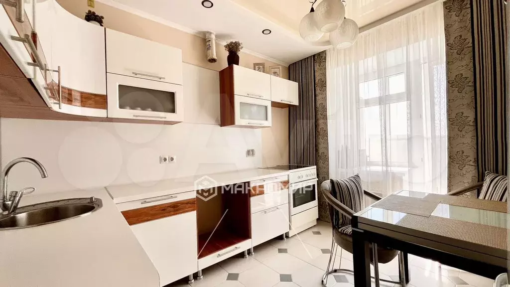 1-к. квартира, 42,1 м, 7/9 эт. - Фото 0