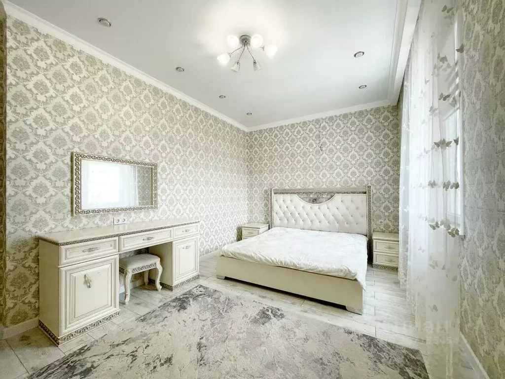 2-к кв. Ставропольский край, Ставрополь ул. Серова, 70 (82.0 м) - Фото 1