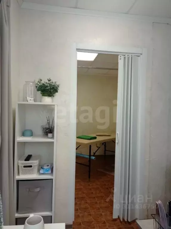 Торговая площадь в Крым, Евпатория ул. Крупской, 50 (65 м) - Фото 0