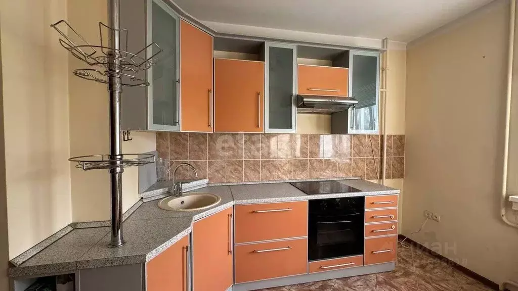 1-к кв. Московская область, Серпухов ул. Химиков, 8 (40.0 м) - Фото 2