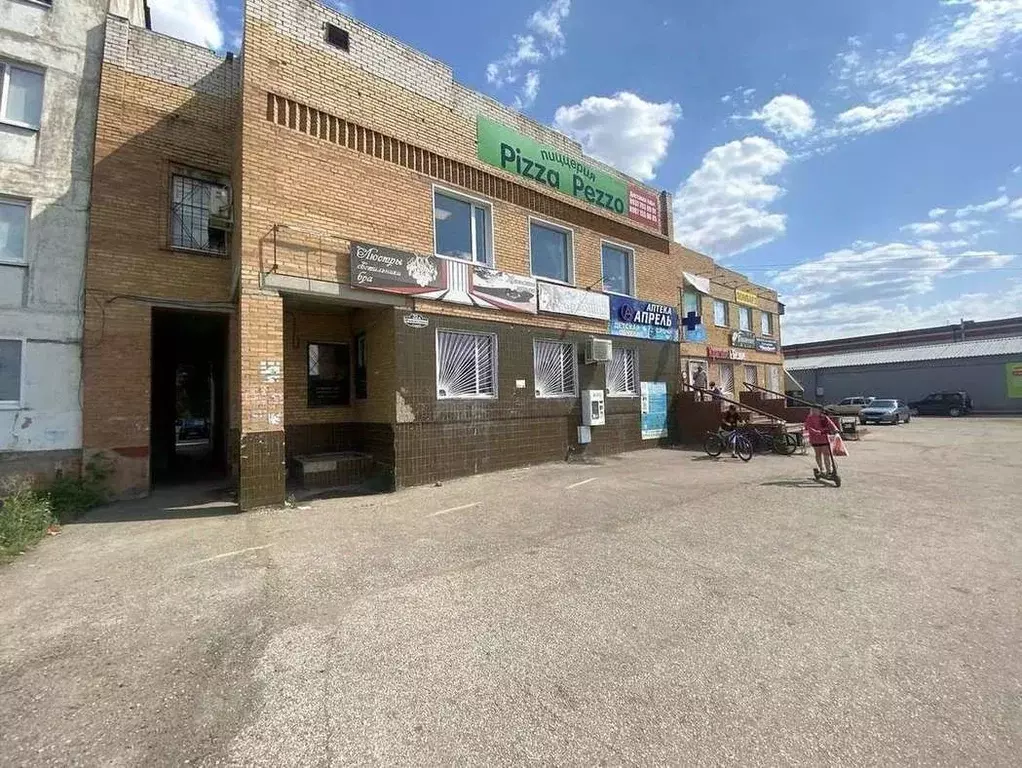 Торговая площадь в Самарская область, Безенчук пгт ул. Мамистова, 32 ... - Фото 2